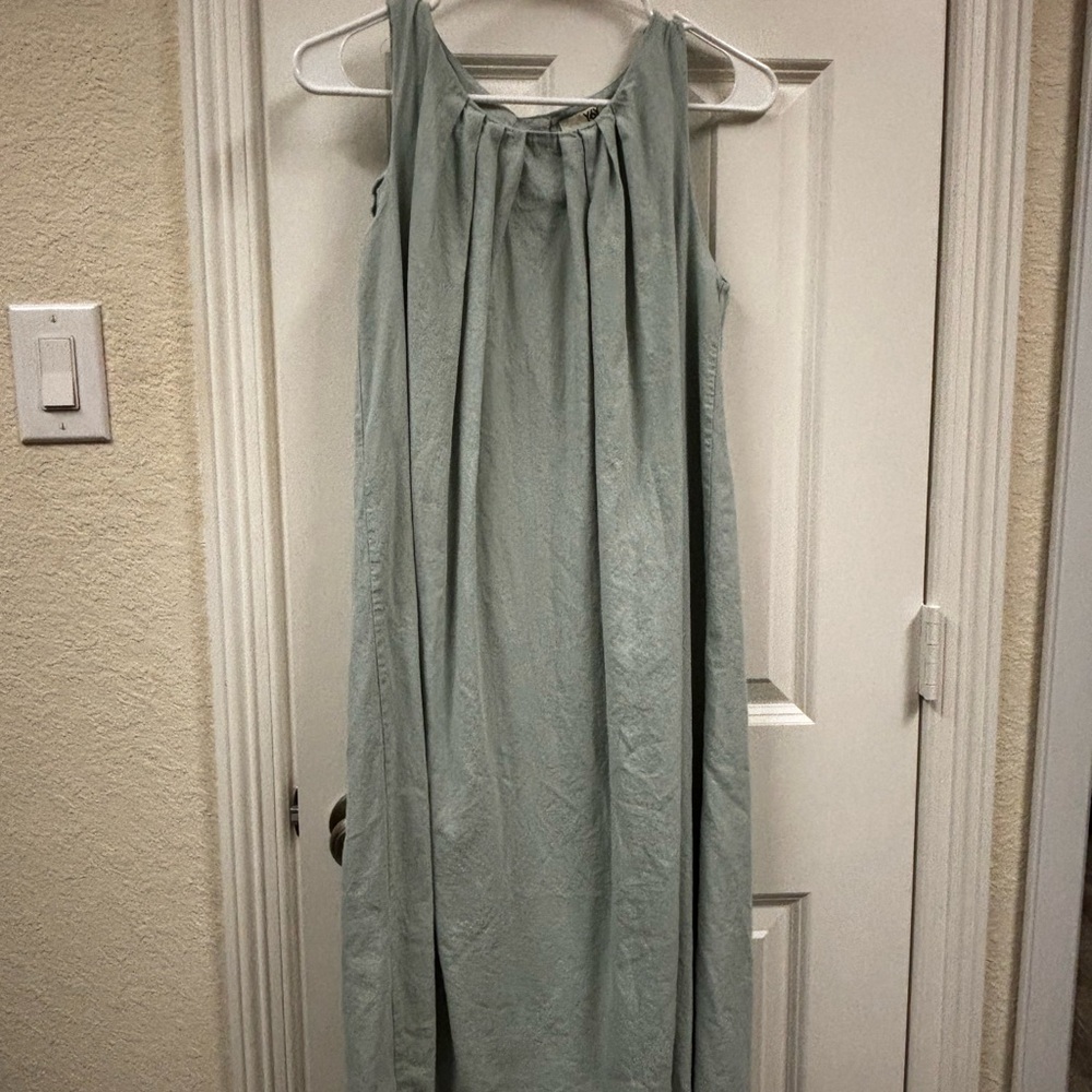Elegant Sleeveless green Dress